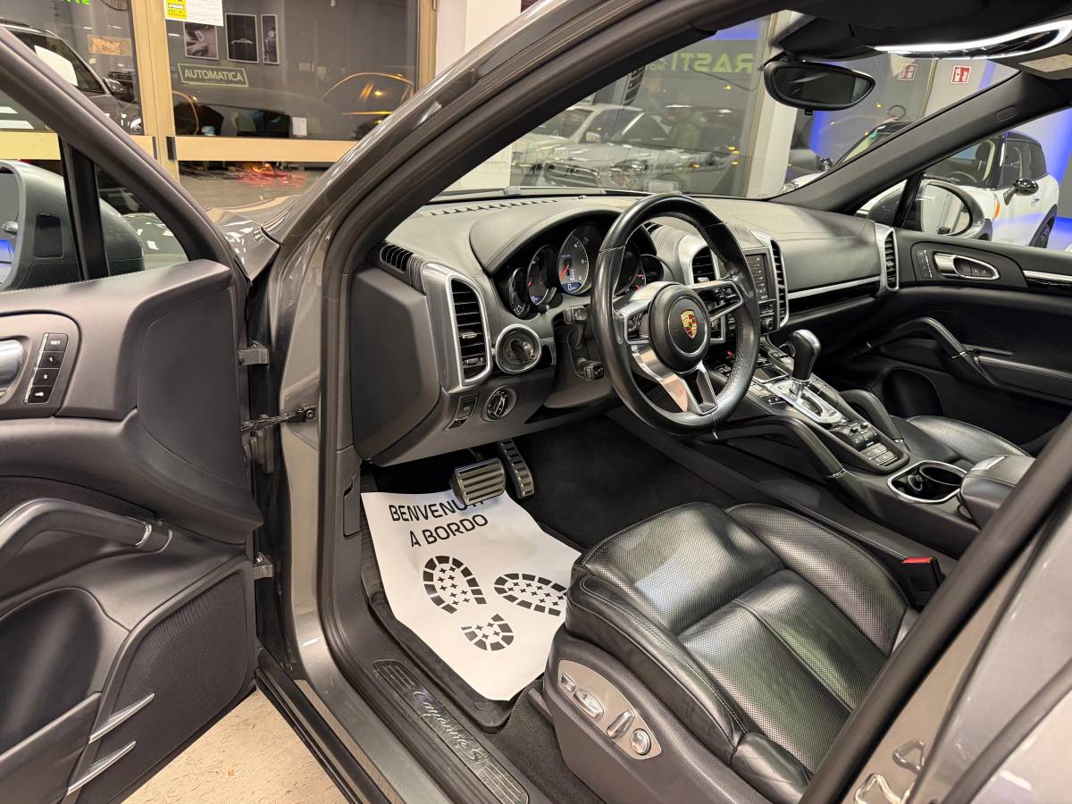 Porsche Cayenne 4.1