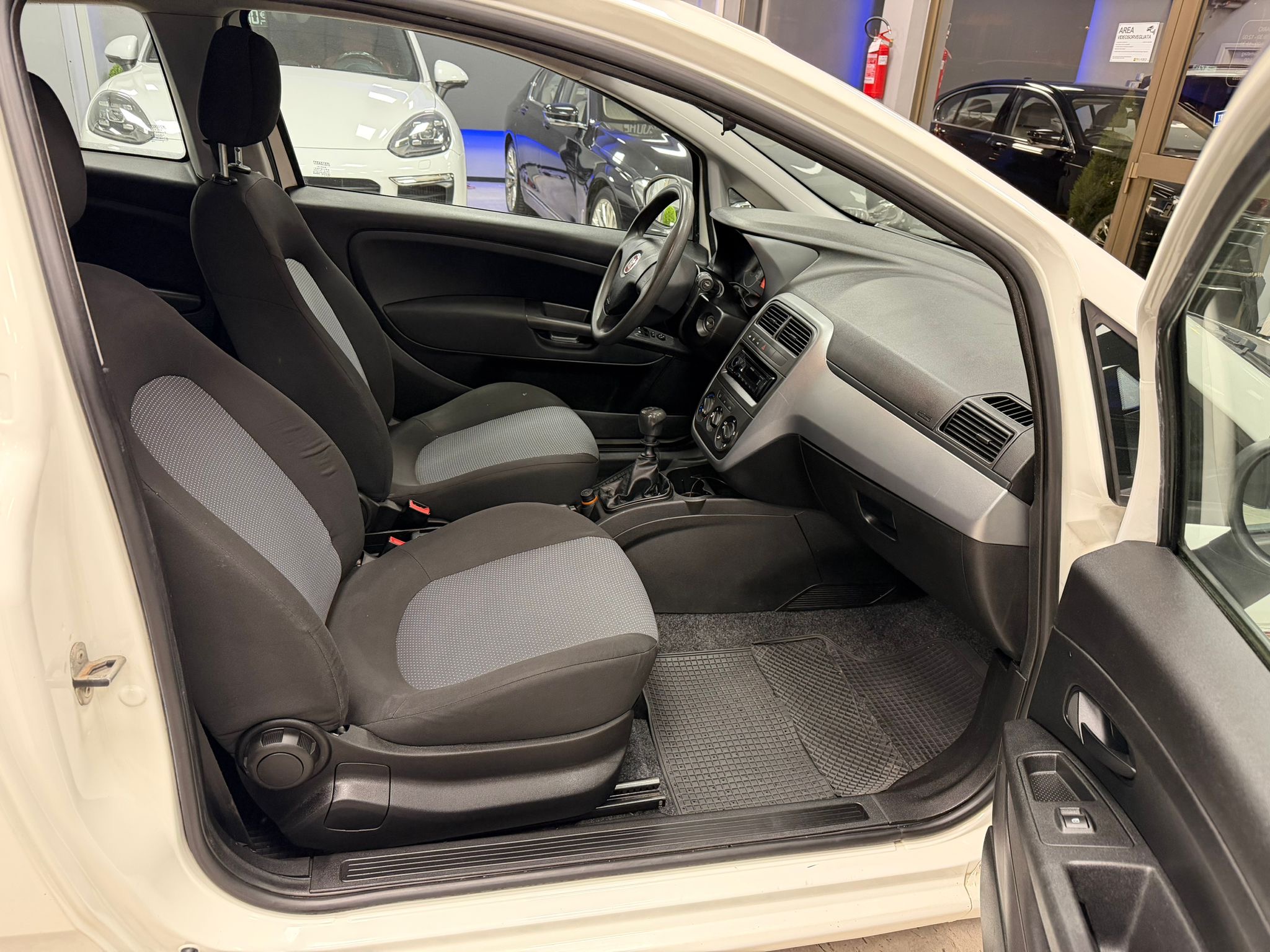 Shitet Fiat Grande Punto