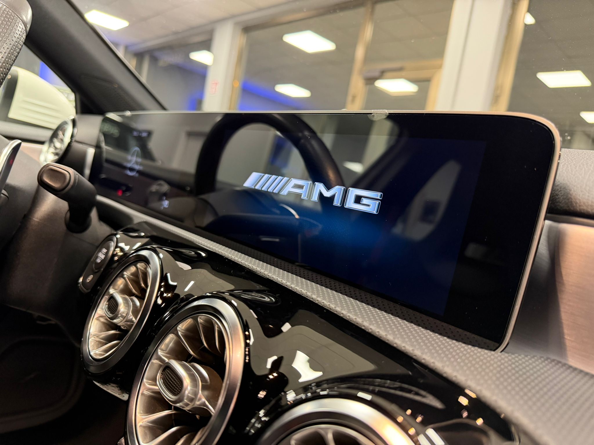 MERCEDES A45 AMG 4 matic