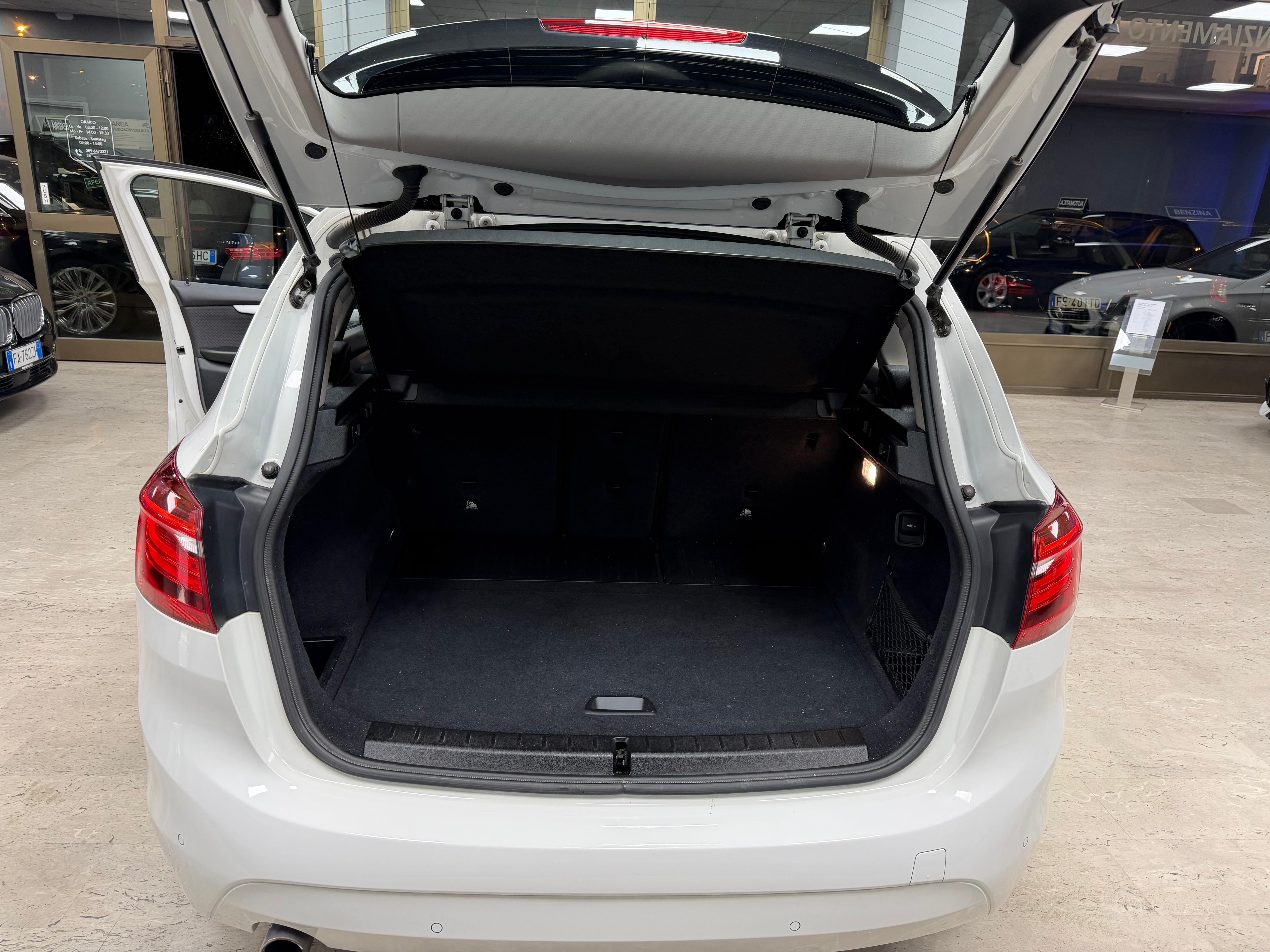 Shitet Bmw Searia 2 216 2015