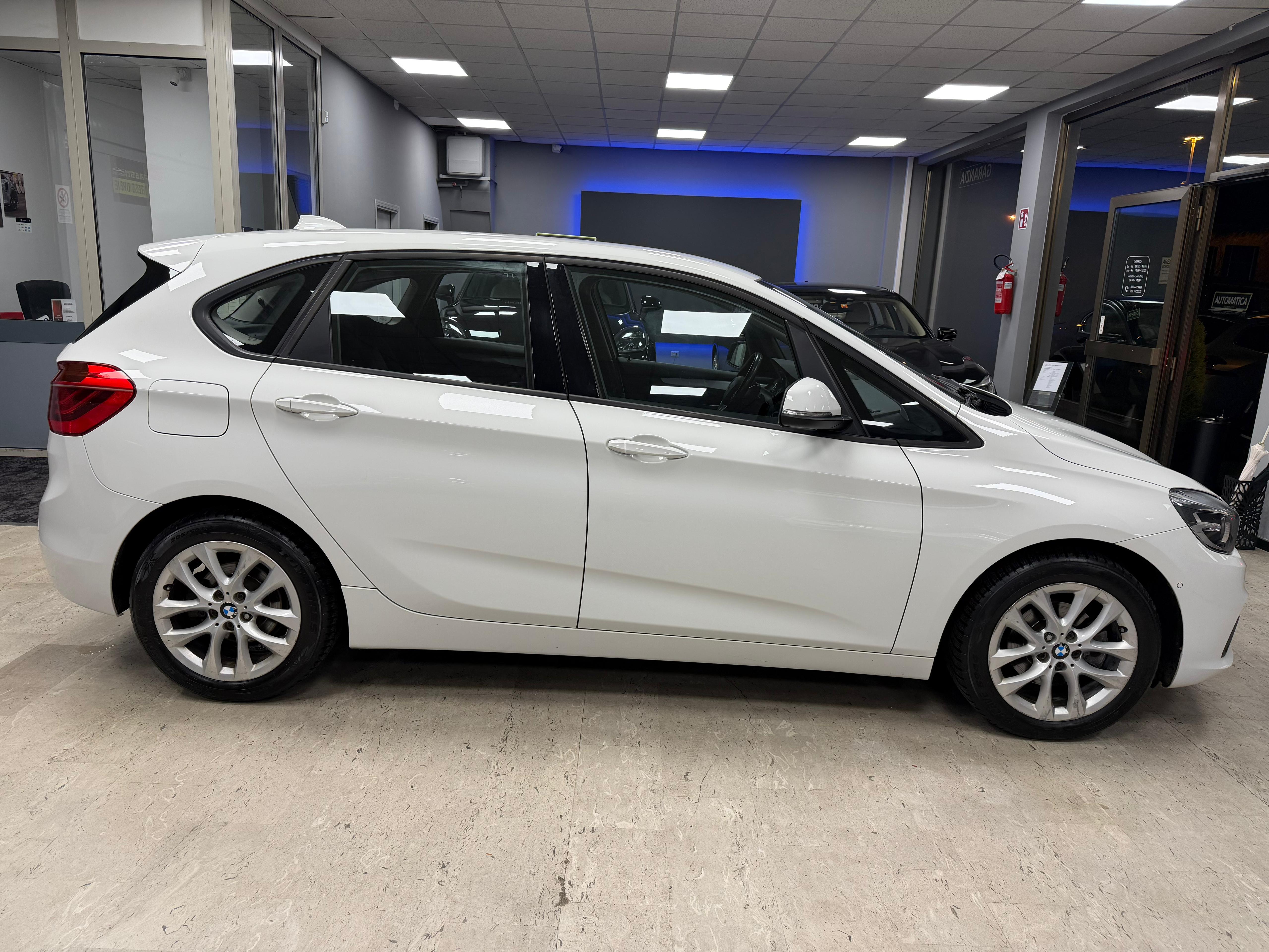 Shitet Bmw Searia 2 216 2015