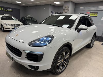 PORSCHE CAYENNE 3.0 DIESEL EURO 6 B